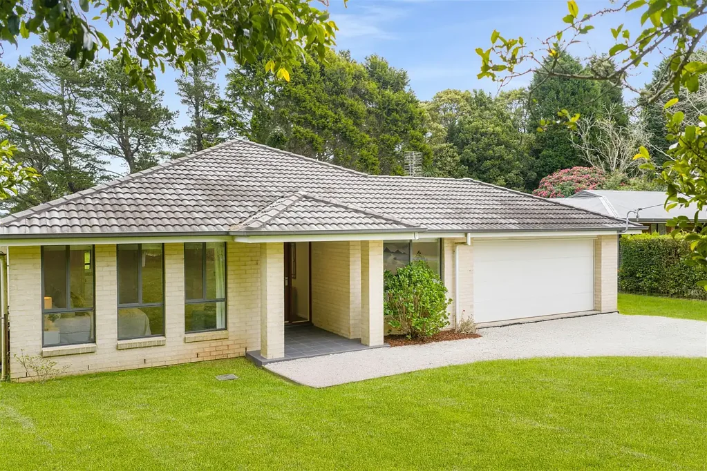 32 Missingham Parade, Robertson, NSW 2577