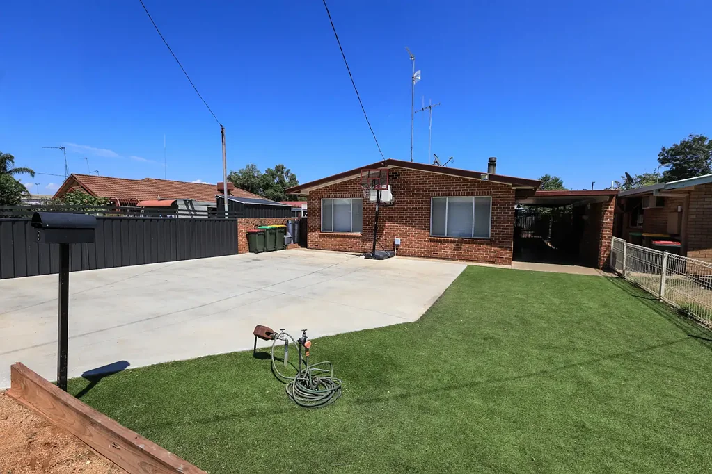 Dubbo 5غرفة نوم 9 Davies Street, Dubbo NSW 2830