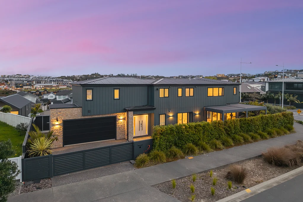 2 Hanikura Street, Long Bay, North Shore City, Auckland