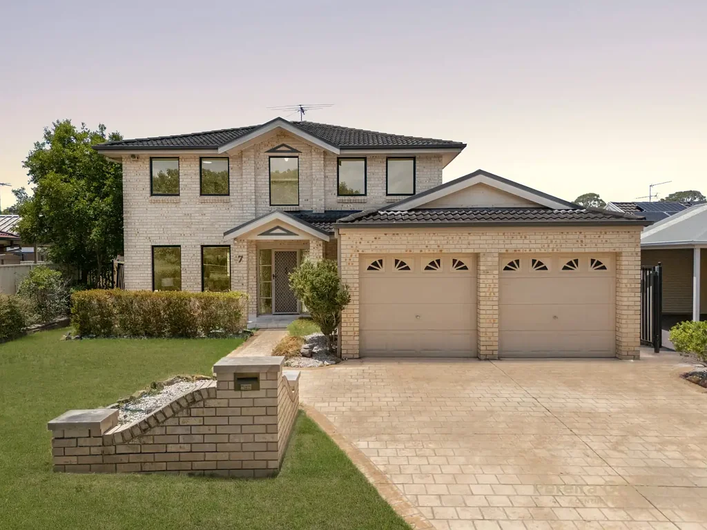 7 Hibernia Place, Harrington Park, NSW 2567