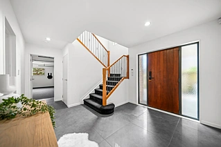 42A Seaview Road, Glenfield, North Shore City