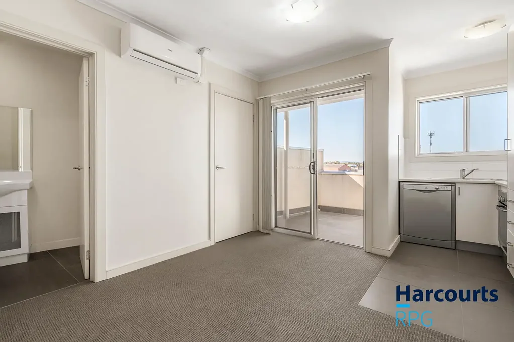 Furnished Studio Apartment