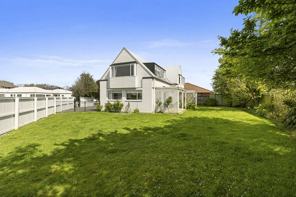 77 Regency Crescent, Redwood, Christchurch, Canterbury