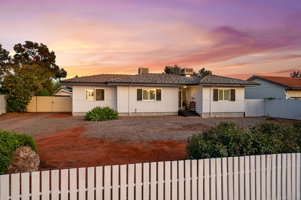 97 Killarney Street, Lamington, WA 6430