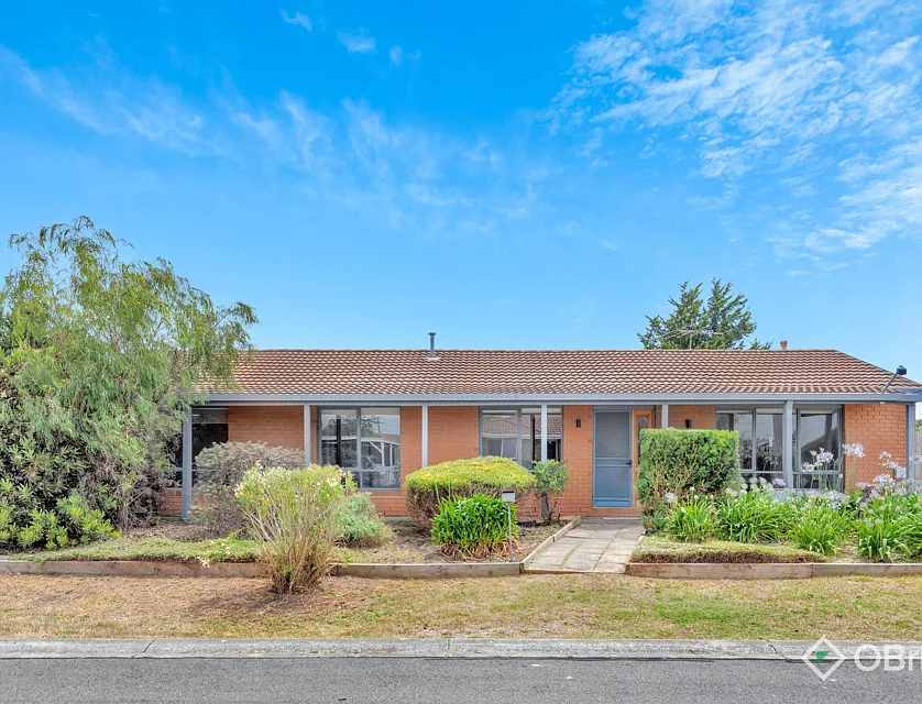 4 Westbourne Drive, Wyndham Vale, South West Melbourne, 4房, 1浴, House
