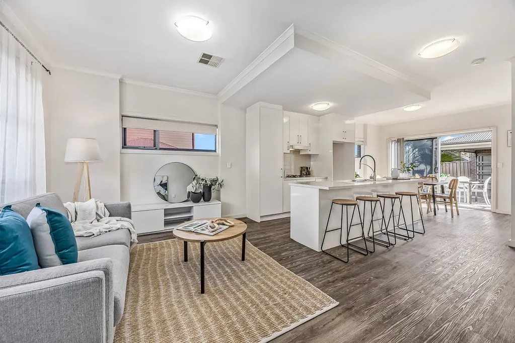 Gilles Plains 3ਬੈੱਡਰੂਮ Effortless Modern Living in Sought-After Gilles Plains.