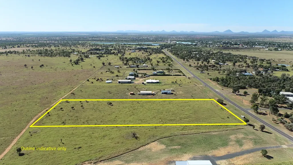 77 Hibernia Road, Capella, QLD 4723