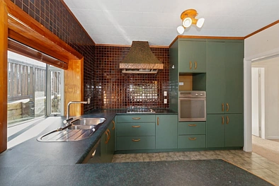 Sunny 3 bedroom family home in Glen Eden