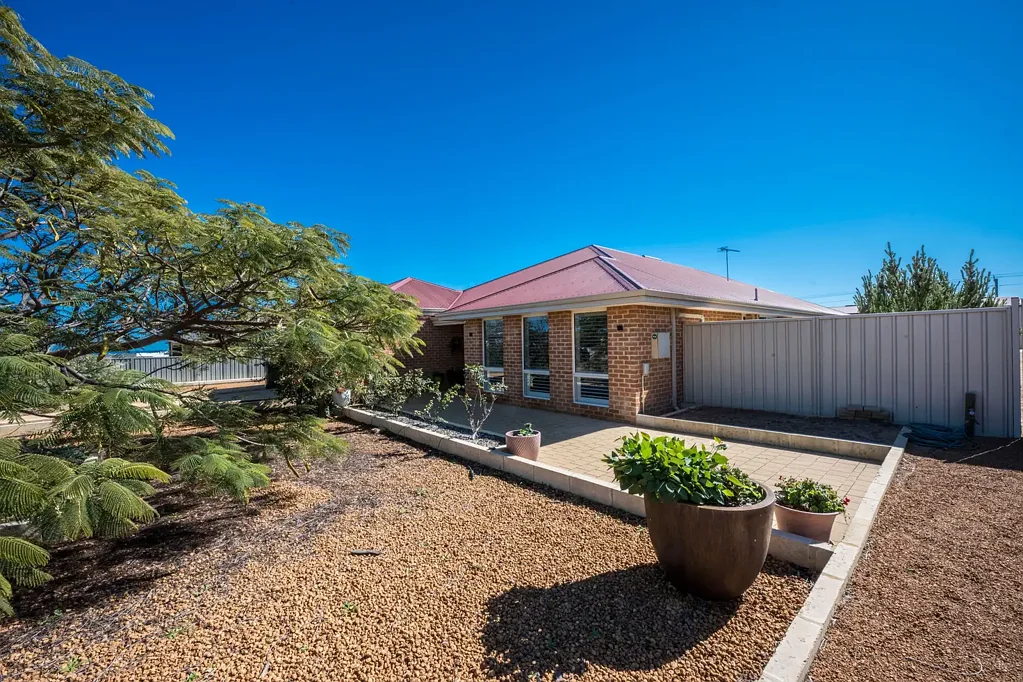 4 Protea Avenue, Moresby, WA 6530