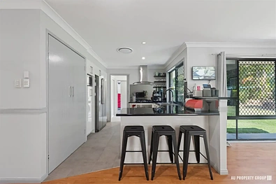 15-17 Maculata Court, New Beith, QLD 4124, 4房, 2浴, House