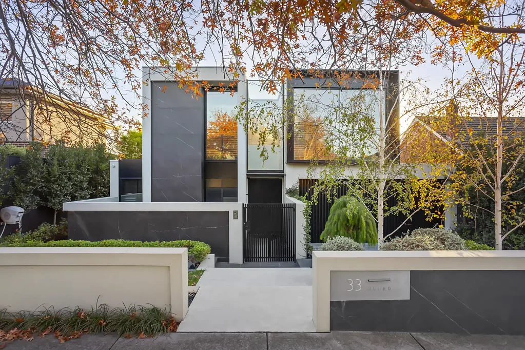 33 Munro Street, Kew East, VIC 3102