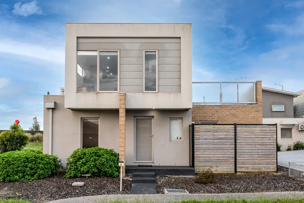 10 Wallflower Close, Craigieburn, VIC 3064