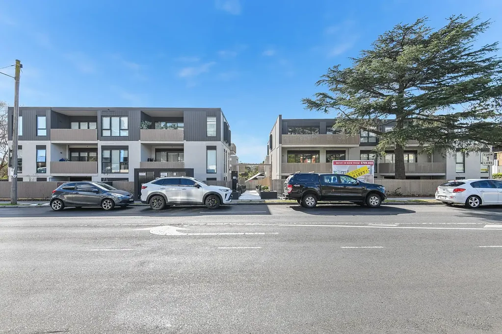 Glen Iris 2 Slaapkamer BOUTIQUE 2 Bed, 2 Bath Apartments - Only 4 Left - Move in Today