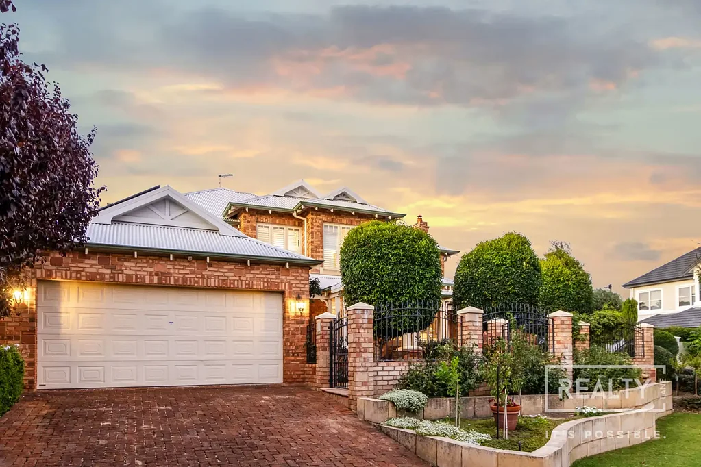 33 Ash Grove, Duncraig, WA 6023