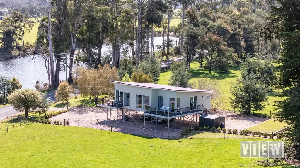 Latrobe 3房  Priced to Sell! Stunning Views and Dual Living Potential