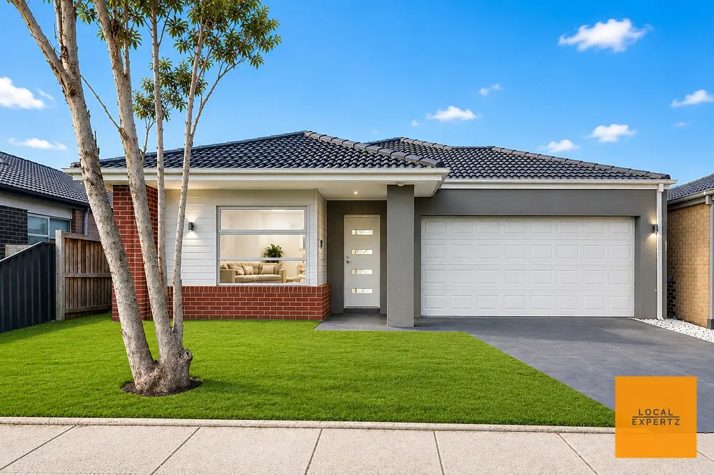 Tarneit 4 Bedroom 🏡 GREAT LOCATION | EAST-FACING | 4 BEDROOMS  & 2 LIVING | 435m² LAND | OPPOSITE TARNEIT P-9 COLLEGE.