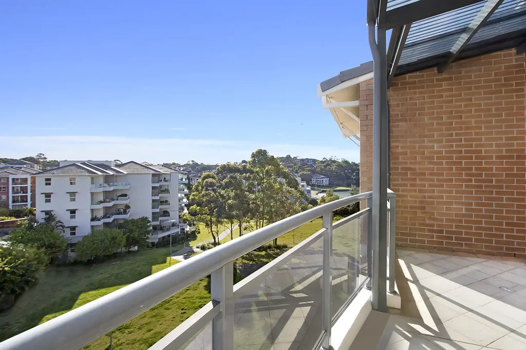 Chiswick 2બેડરૂમ Light-Filled Top-Floor Apartment with Vaulted Ceilings