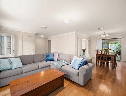 69 Glen Ross Road, Sinnamon Park, QLD 4073, 4房, 2浴, House