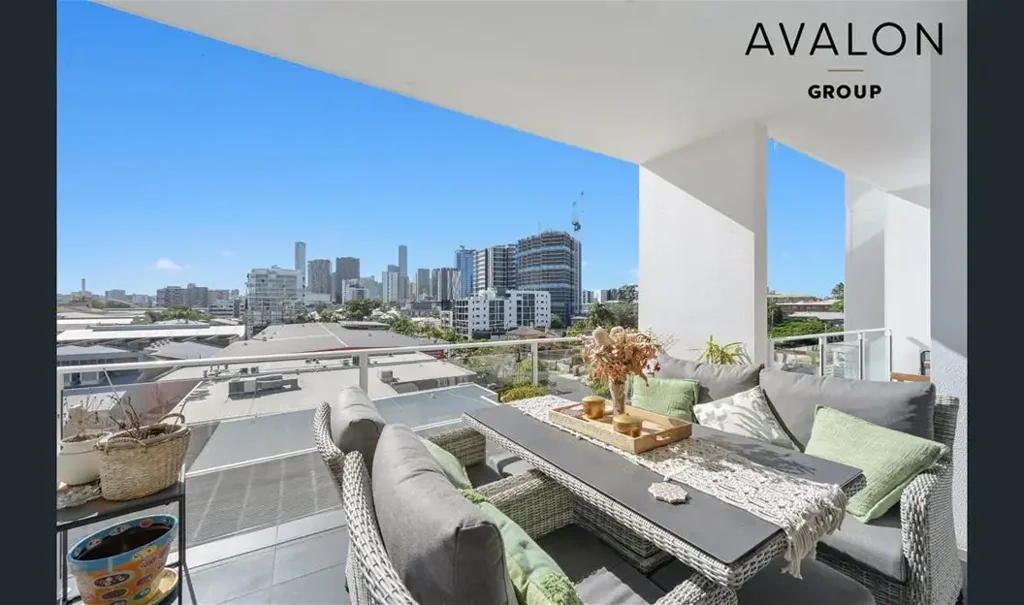 717/8 BANK STREET, West End, QLD 4101