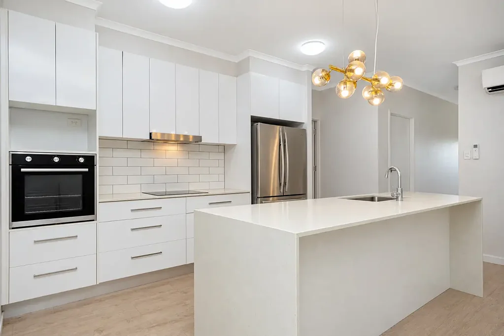 Burdell 4ਬੈੱਡਰੂਮ Stylish and modern and affordable living, your new home.