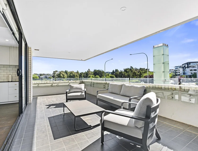 101/85 Eyre Street, Kingston, Inner South, 3 habitaciones, 2 baños, Apartment