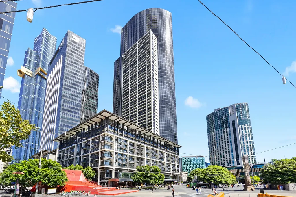 2011/1 Freshwater Place, Southbank, VIC 3006