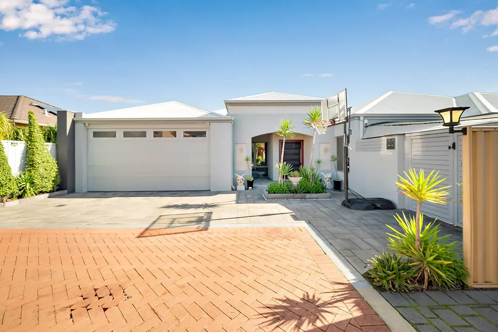 Darch 4房  Luxurious Home in Super Quiet Location