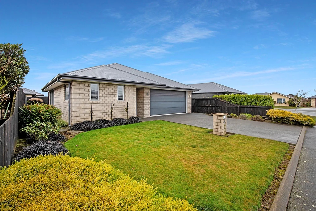 6 Sandstone Crescent, Rolleston, Selwyn, Canterbury