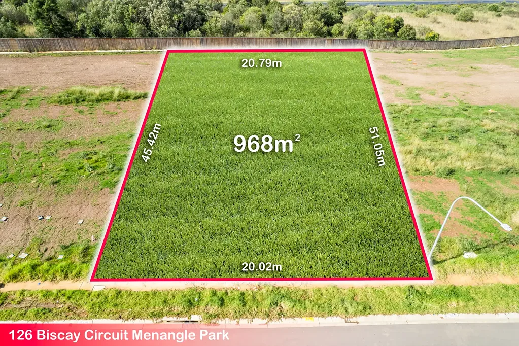 126 BISCAY CIRCUIT, Menangle Park, NSW 2563