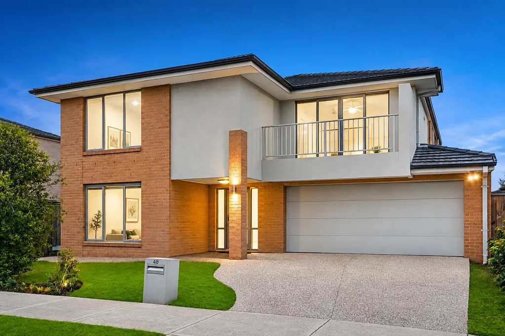 Point Cook 6房 Upper Point Cook 宽敞的家庭住宅 Spacious Family Home in Upper Point Cook
