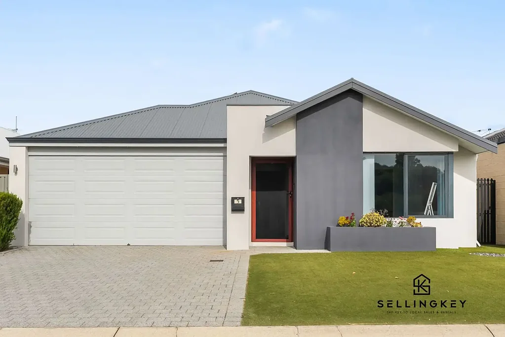 5 MCPHAIL STREET, Piara Waters, WA 6112