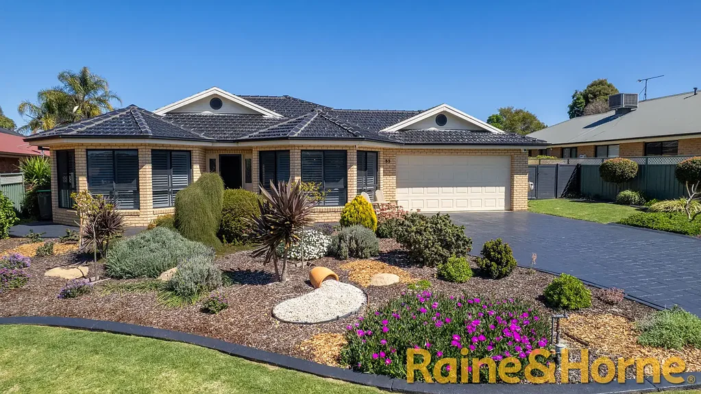 Dubbo 4ਬੈੱਡਰੂਮ Family Living, Made for Entertaining