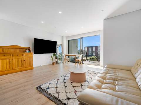 220/3 Kaipiho Lane, Albany, North Shore City, Auckland