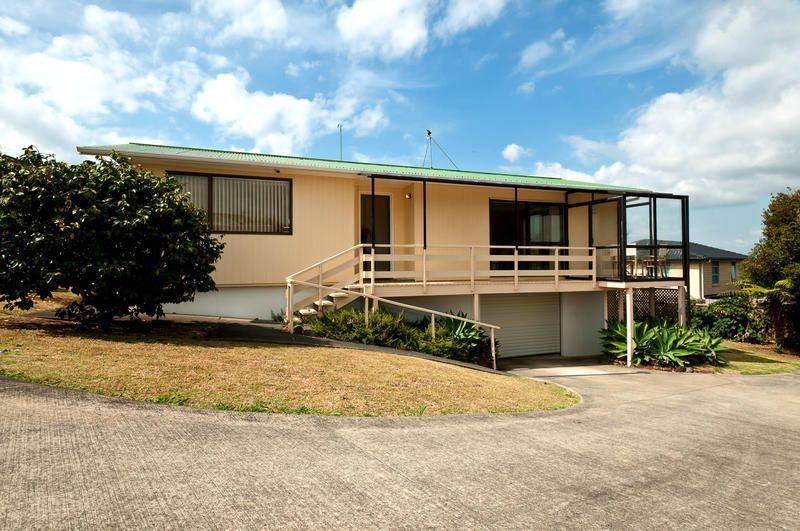 626a East Coast Road, Pinehill, Auckland - North Shore, 2 Schlafzimmer, 1 Badezimmer