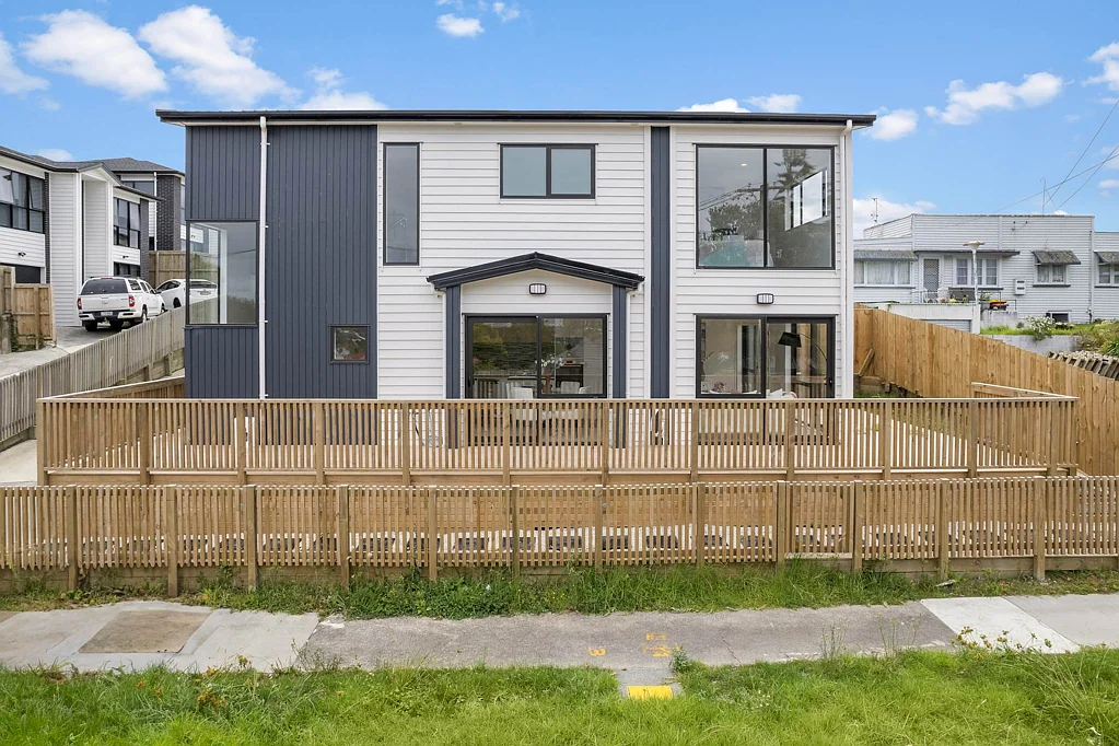 Papatoetoe 4 Slaapkamer NEST OR INVEST?