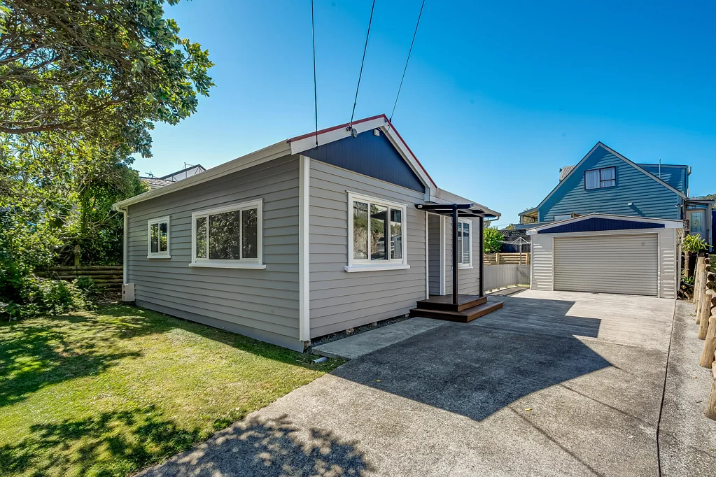 33 Dominion Park Street, Johnsonville, Wellington