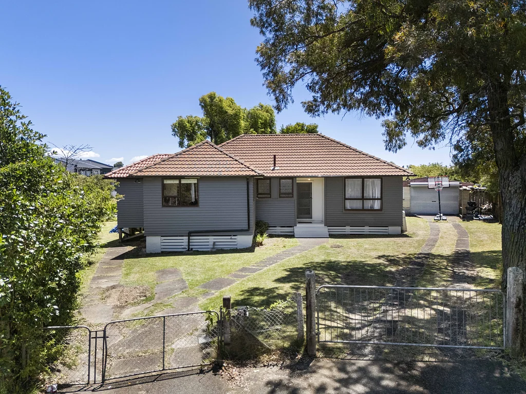 Glen Innes 3房  Build, develop, or enjoy – all in one!