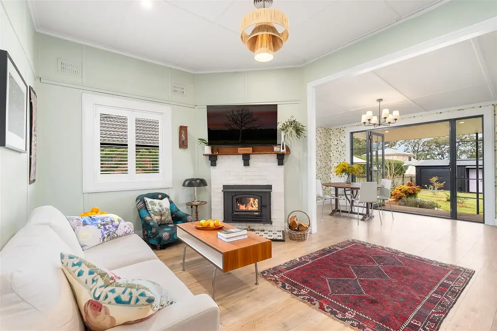 New Berrima 4房  Renovated Perfection with a Studio