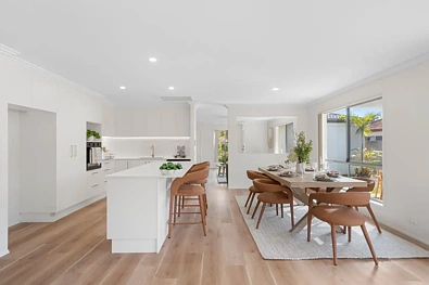 6 Lancashire Drive, Mudgeeraba, QLD 4213, 4 slaapkamers, 2 badkamers, House