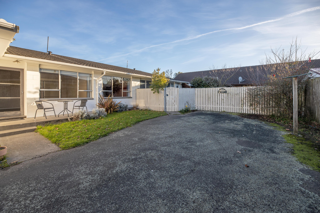 3/15 Avonhead Road, Avonhead, Christchurch, 2 rūma, 1 rūma horoi