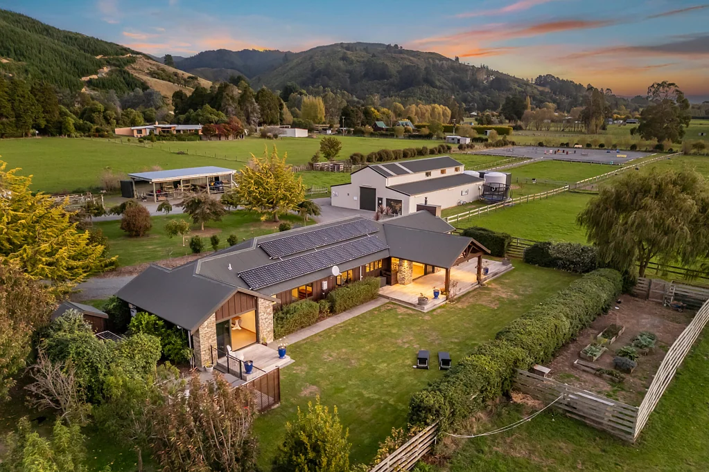 61A Colletts Road, Mangaroa, Upper Hutt, Wellington