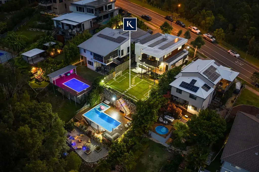 Reedy Creek 4غرفة نوم Elevated Hinterland Sanctuary with Panoramic Views