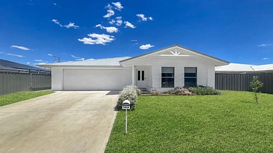 Mudgee 3Habitaciones ALMOST NEW