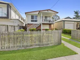 25 Kamarin Street, Manly West