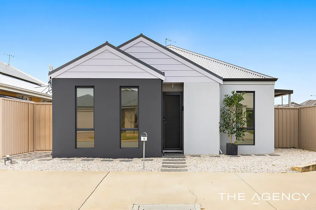 15 Charleston Street, Karnup, WA 6176