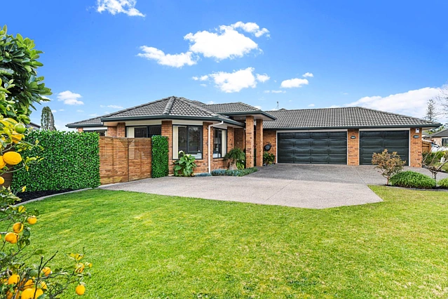 6 Corrofin Drive, East Tamaki, Manukau City