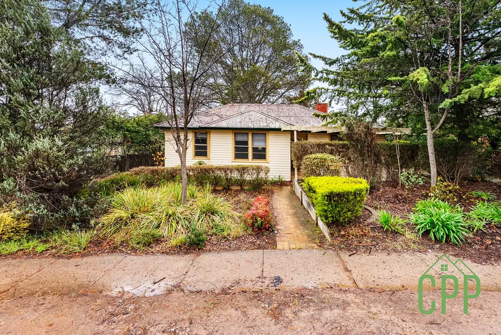 Charming Three-Bedroom Home with Three Bathrooms & Flexible Living Spaces