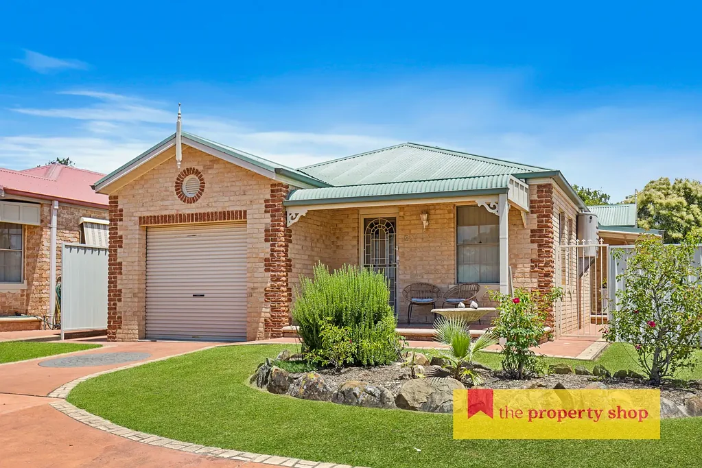 8E Cedar Avenue, Mudgee, NSW 2850