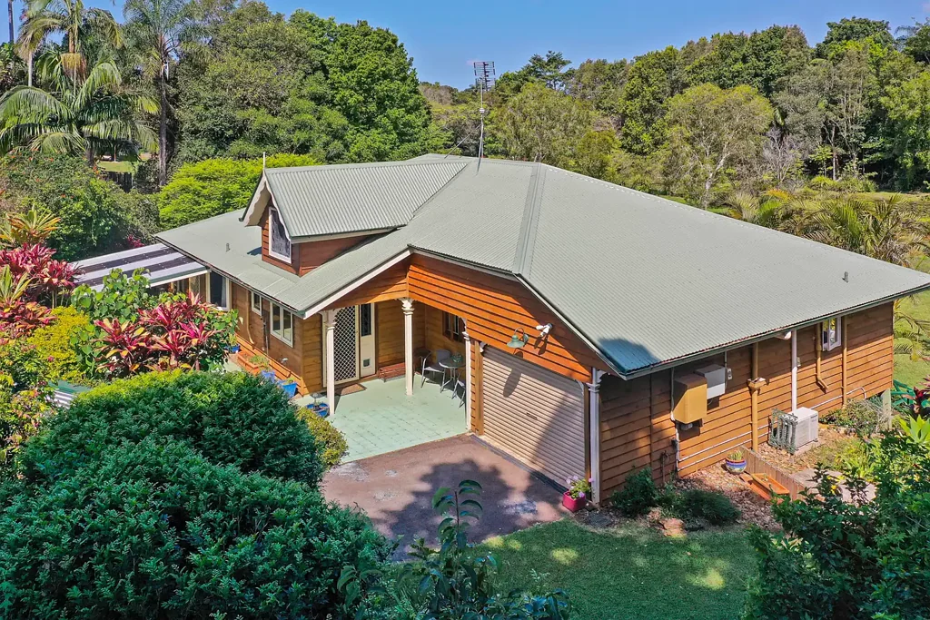 Mapleton 3Moenga Character Home in Rare and Prime Mapleton Location!