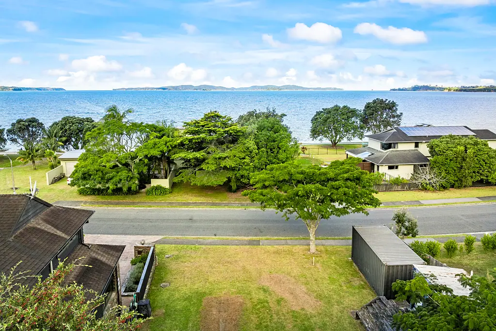 10 Sunburst Avenue, Snells Beach, Rodney, Auckland